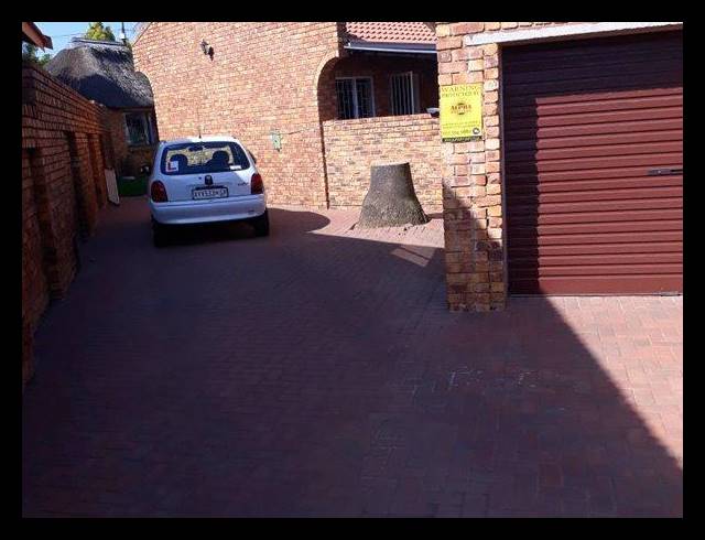 2 BEDROOM CLUSTER FOR SALE IN BIRCHLEIGH